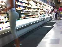SexyCulo al supermercato